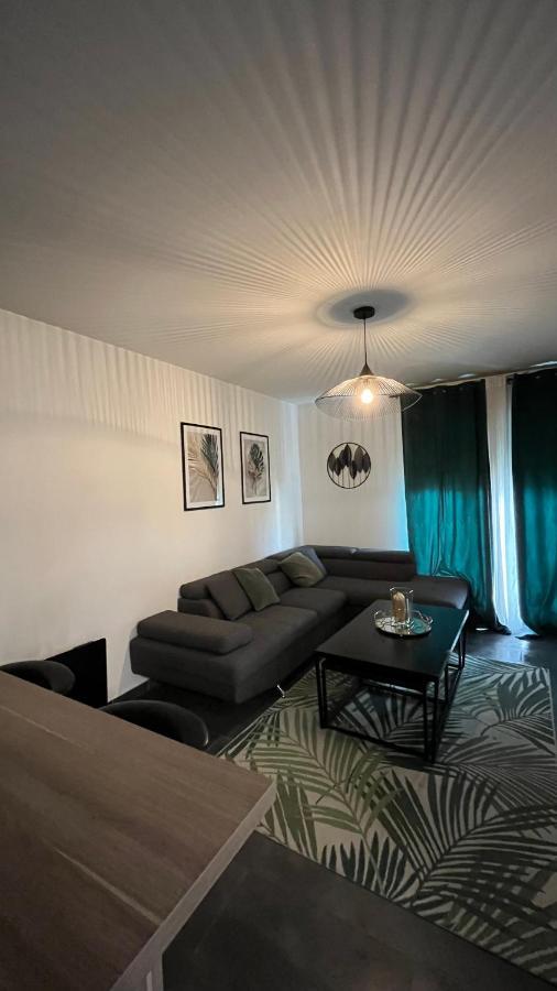 Appartement Vert Corbeil-Essonnes Bagian luar foto